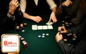 Chiến lược khi chơi bài poker